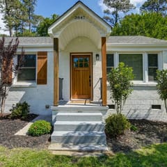 Montgomery Rosewood Escape | Near USC