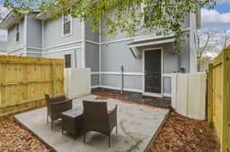 2BR Near Downtown | Walk to Hospital - Image 4