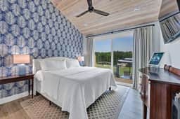 Bluebird Bay with Hot Tub & Outdoor Area | Sleeps 8 - Image 4