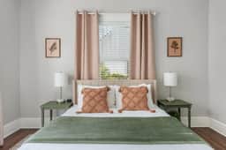 Cottontown 3BR | Mins to USC | Sleeps 6 - Image 4