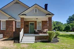 Dana's Corner | 1 King Bed | Close to USC Stadium - Image 5