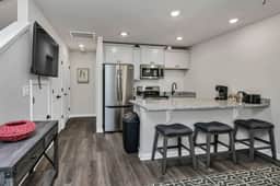 Hampton Cottage | The Pickens Cottages - Image 4