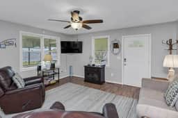 Paradise Point | 2BR 2BA on Lake Murray - Image 3
