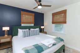 Stadium View Stay | 2BR 1 BA in Rosewood - Image 2