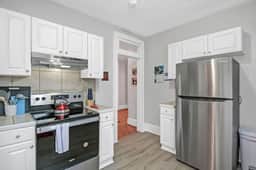 Unique 3BR | Sleeps 6 | Close to Everything! - Image 2