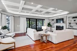 The Wren + Nest | Main & Guest House | Sleeps 10 - Image 4