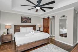 Whispering Winds of Lexington | Sleeps 8 - Image 2