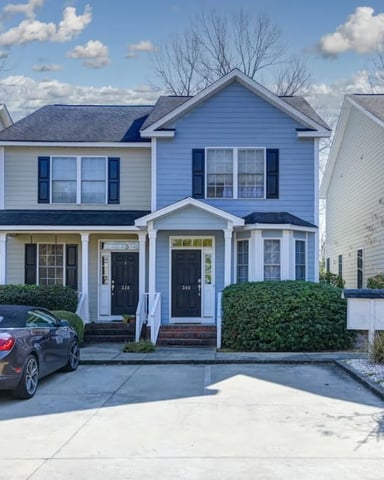 Comfortable townhome near Fort Jackson Columbia SC