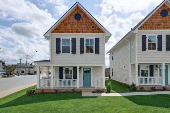 Dunbar Cottage | The Pickens Cottages - Image 1