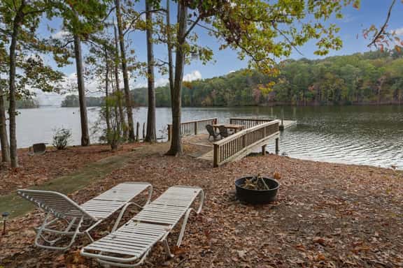 Heron's Flight | Sleeps 6 on Lake Murray - Image 1