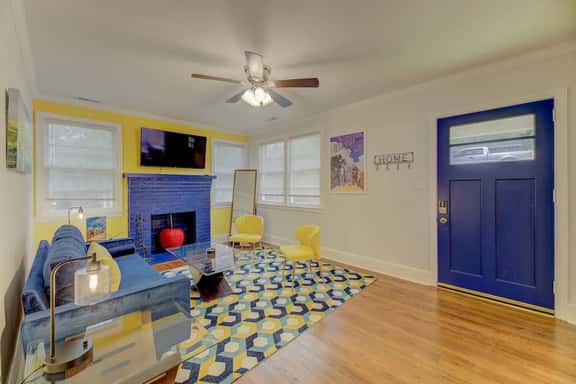 Yellow Brick Road Cottage | 2BR 1BA Pets+ - Image 1