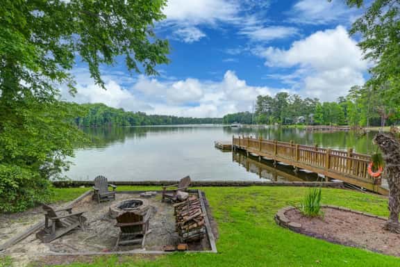 Southern Comfort Cabin | 4BR | Dog Friendly! - Image 1