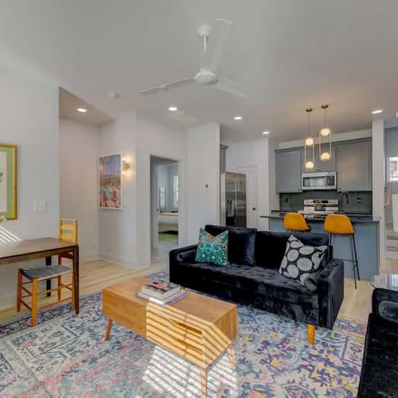 ☆ NEW Townhome @Township ☆ 3 King Beds | Fast Wifi - Image 1