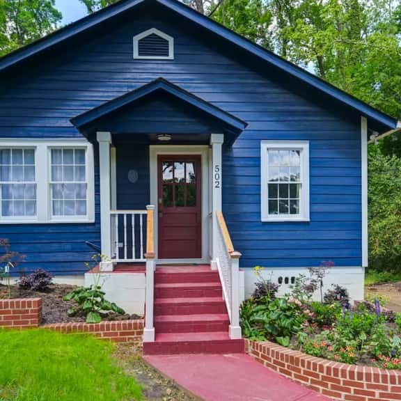 Blue Bungalow | 2BR 1BA | Lexington - Image 1