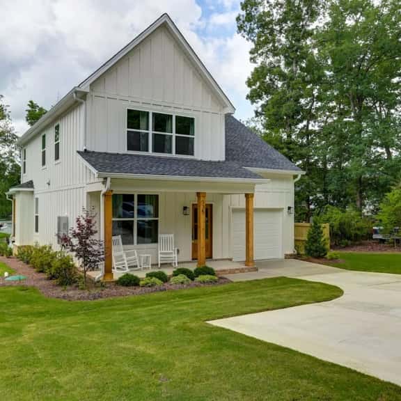 Dockside on Rocky Ridge | Lakefront + Sleeps 10 - Image 1