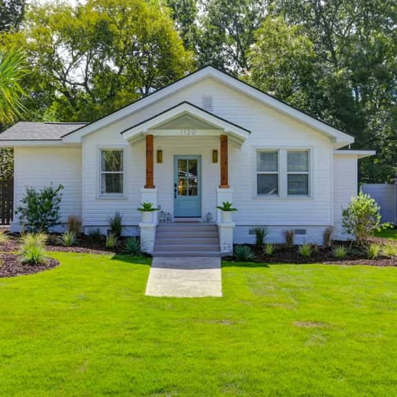 The Sabal | 3BR/3BA w/ Hot Tub & Fire Pit - Image 1