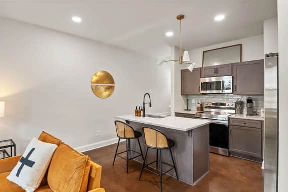 A-Contemporary Columbia Duplex| Near USC & Main St - Image 3