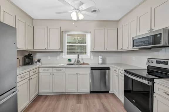 Blue Park Nest | 3 BR 2 BA - Image 3