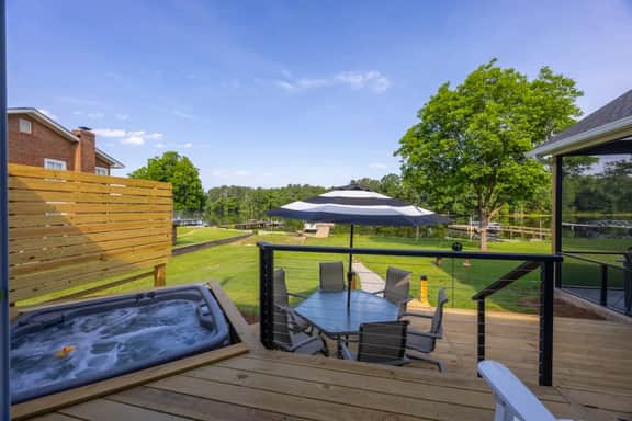 Bluebird Bay with Hot Tub & Outdoor Area | Sleeps 8 - Image 2