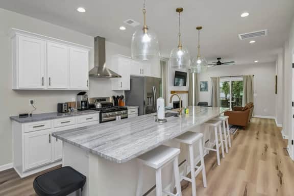 Dockside on Rocky Ridge | Lakefront + Sleeps 10 - Image 3