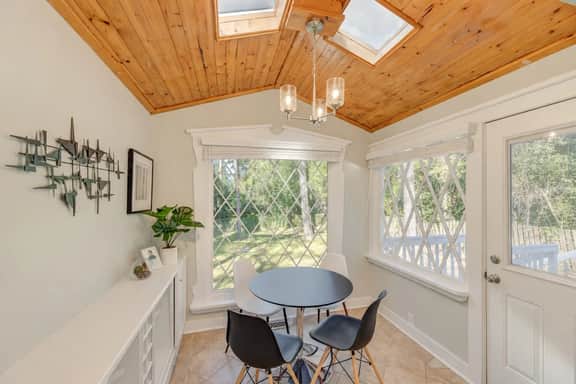 Forest Lake Partridge House | Near Fort Jackson - Image 4