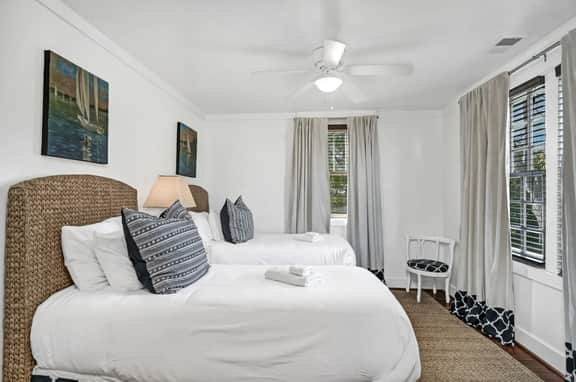 Historic Carriage House - Image 3