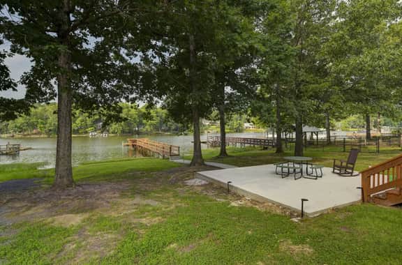 Lake Stay on Bedford Way |Private Dock & Boat Ramp - Image 2