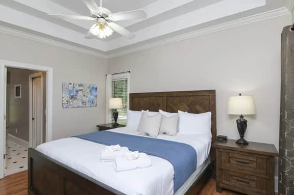 Southern Comfort Cabin | 4BR | Dog Friendly! - Image 5
