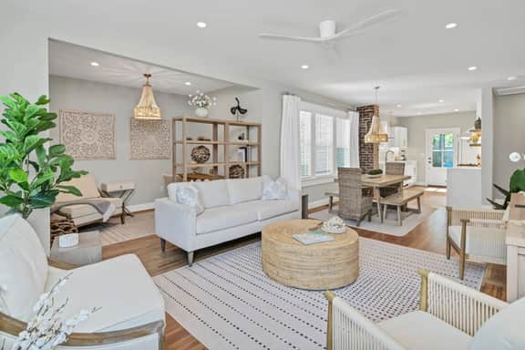 The Sabal | 3BR/3BA w/ Hot Tub & Fire Pit - Image 4