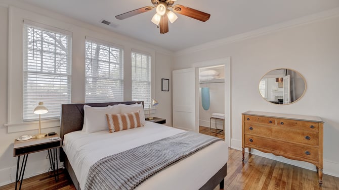 Smart Airbnb Listing Tips to Boost Bookings & Ranking